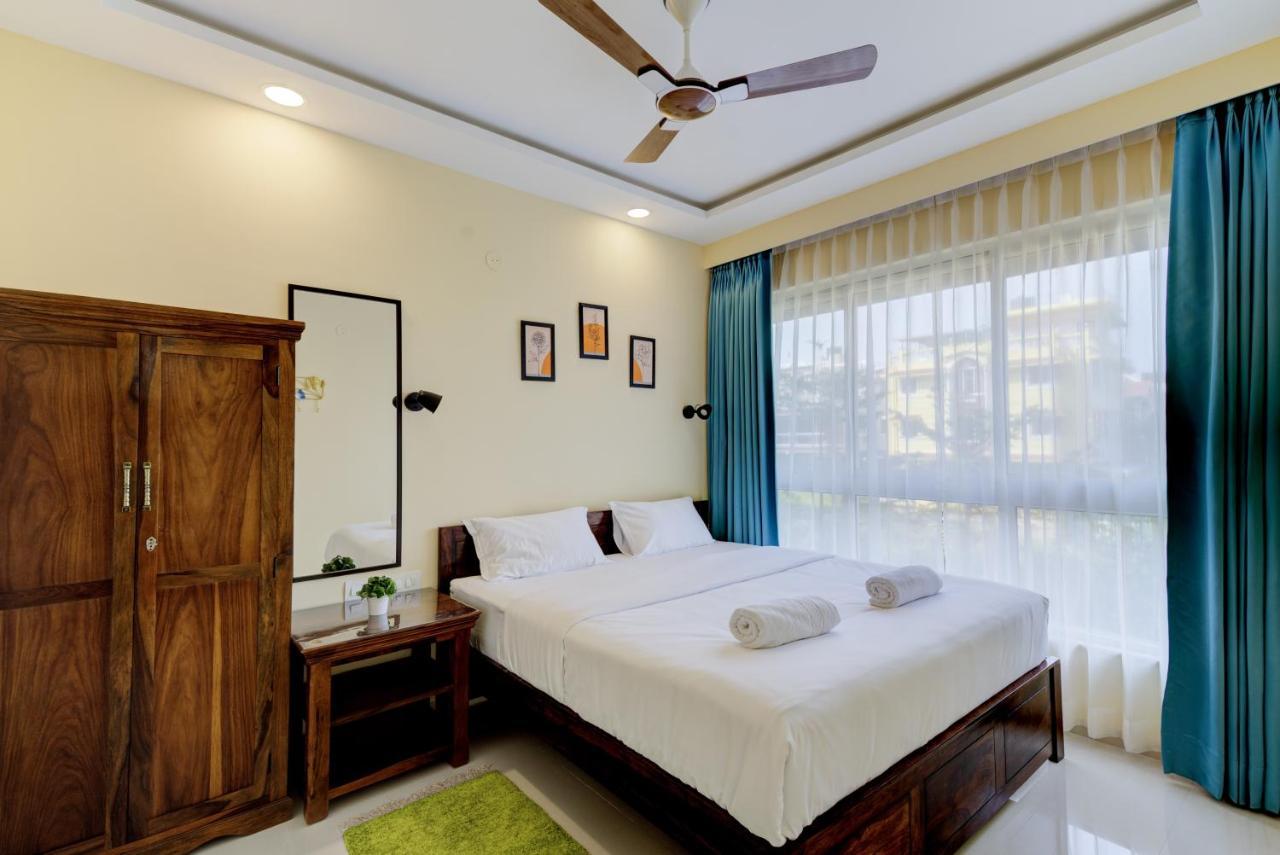 Luxe 2Bhk 10Min From Goi Airport With Pool Access Apartman Dabolim Kültér fotó