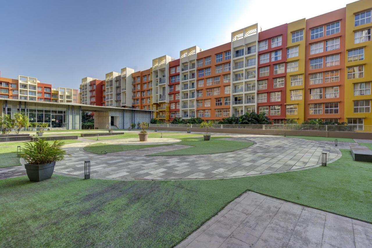 Luxe 2Bhk 10Min From Goi Airport With Pool Access Apartman Dabolim Kültér fotó